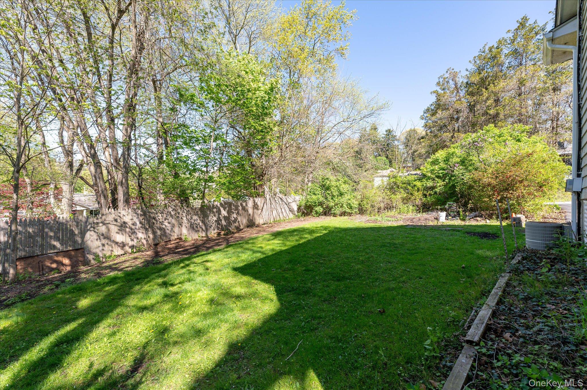 6 Amawalk Avenue