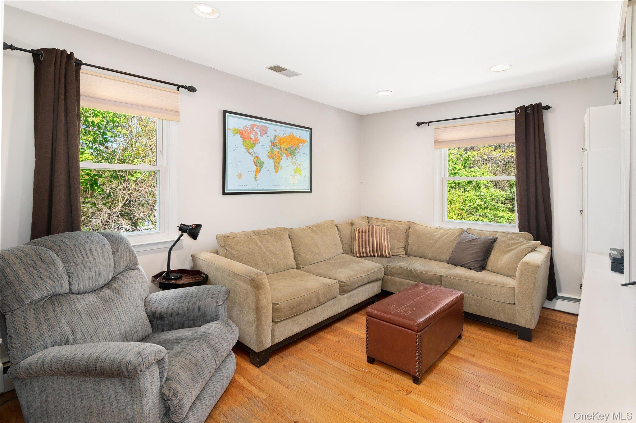 6 Amawalk Avenue