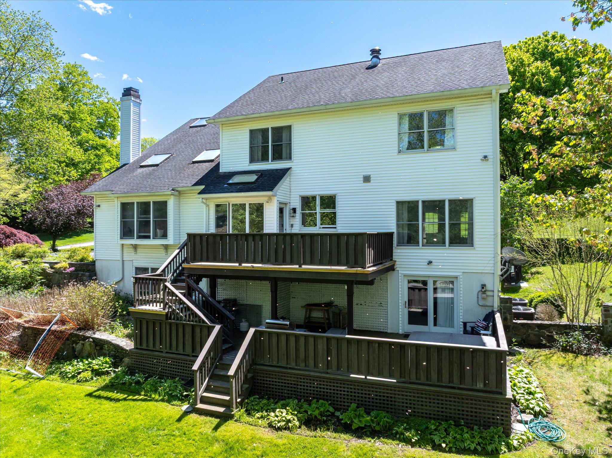 1 Woolen Court