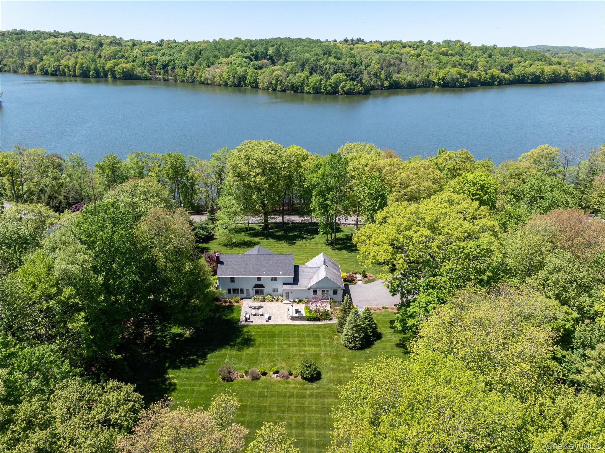 58 Lake Road