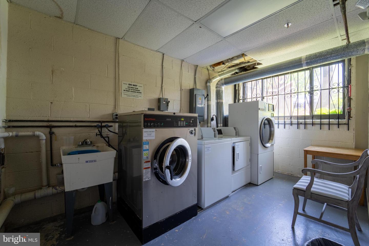 4201 Cherry Hill Rd #705