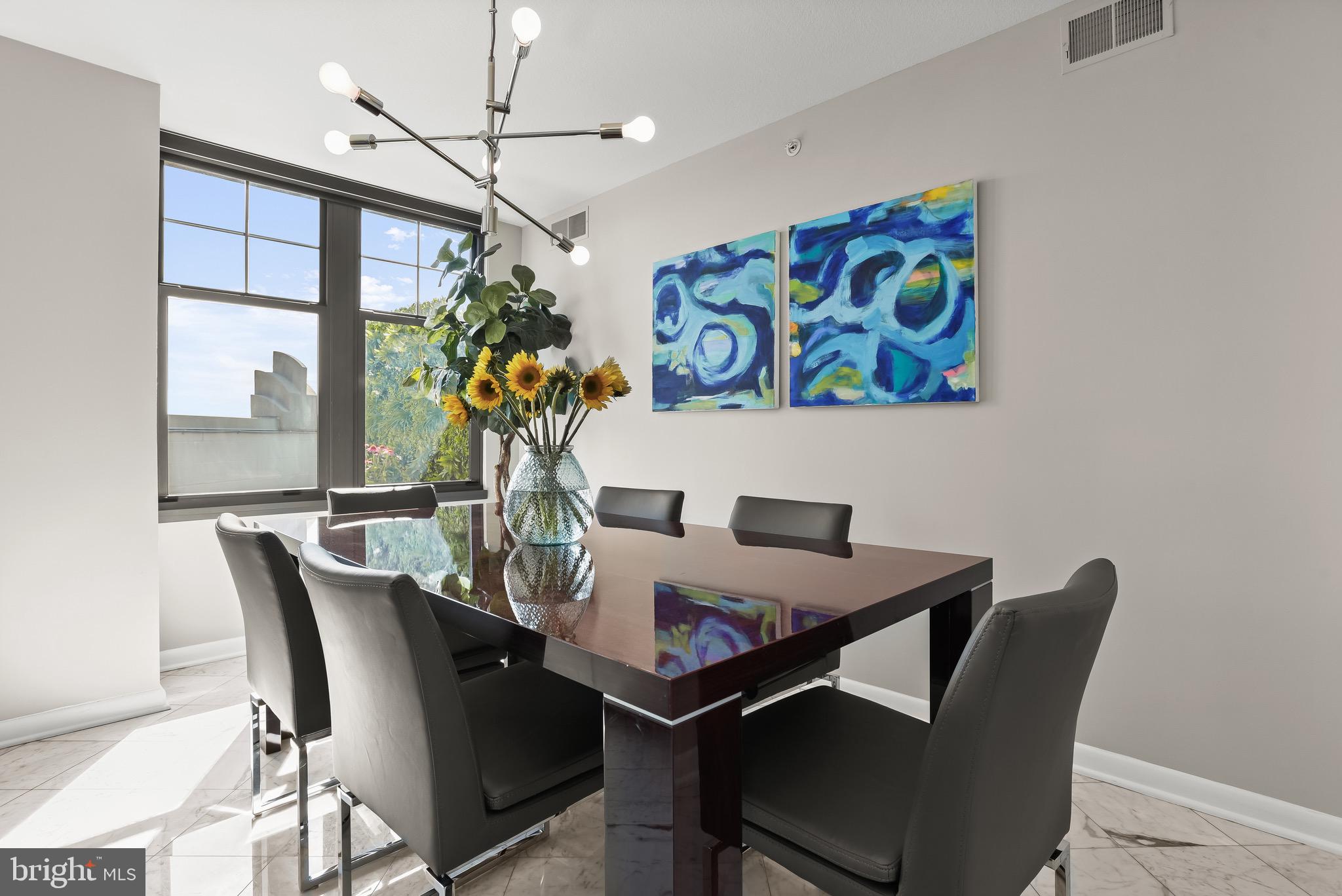 1021 N Garfield St #1032