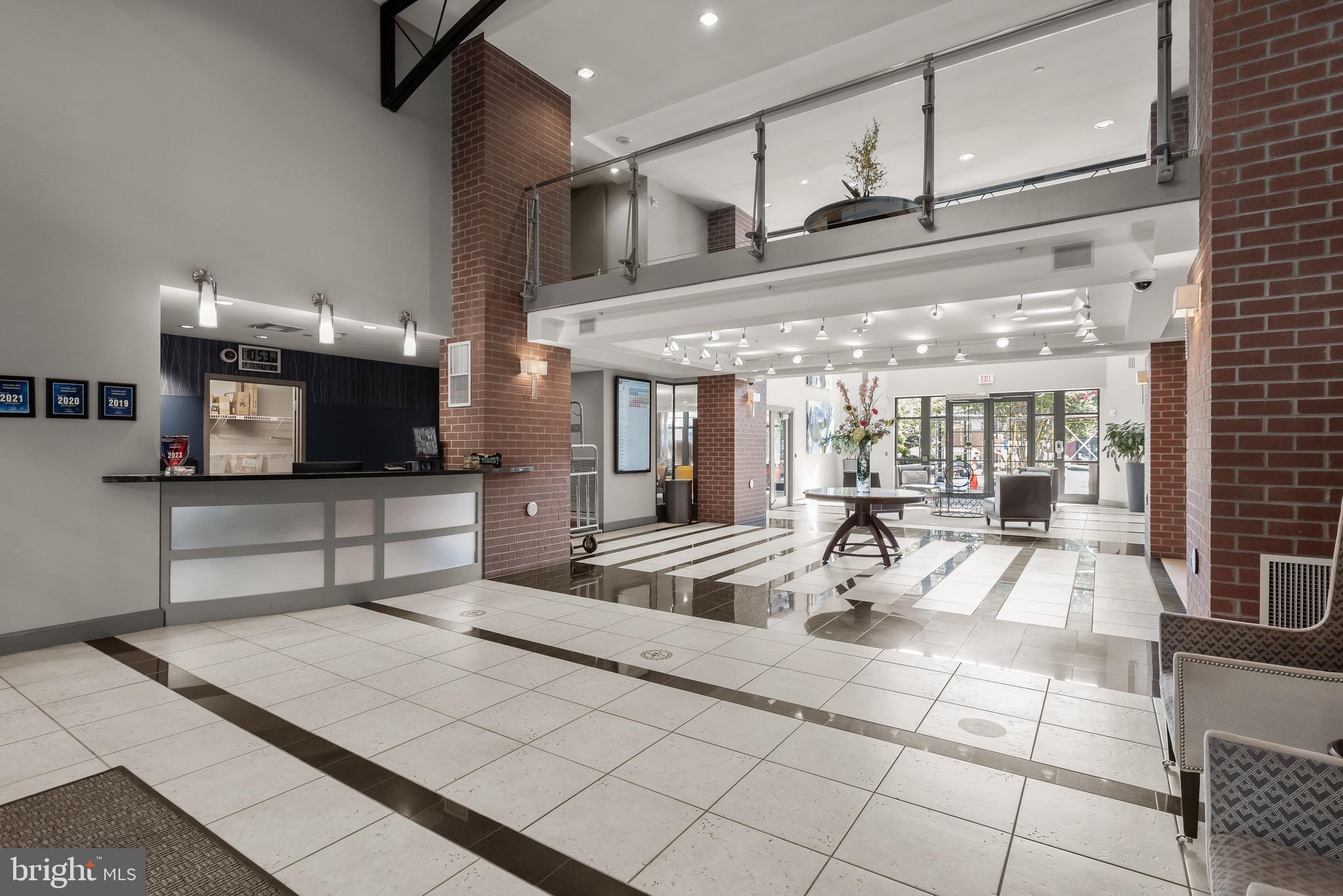 1021 N Garfield St #1032