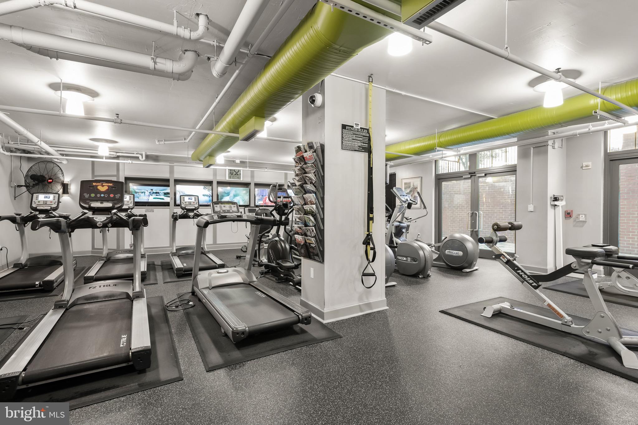 1021 N Garfield St #1032