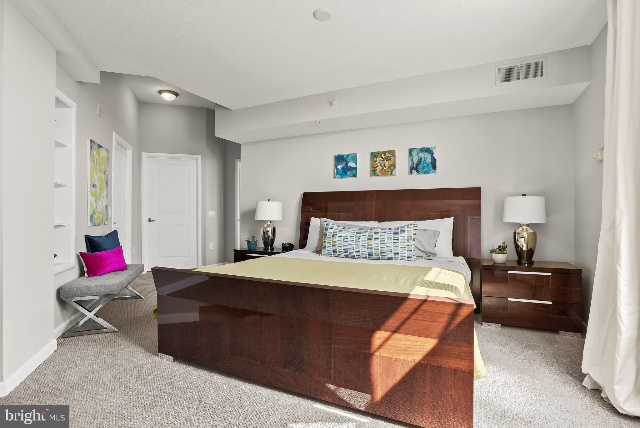 1021 N Garfield St #1032