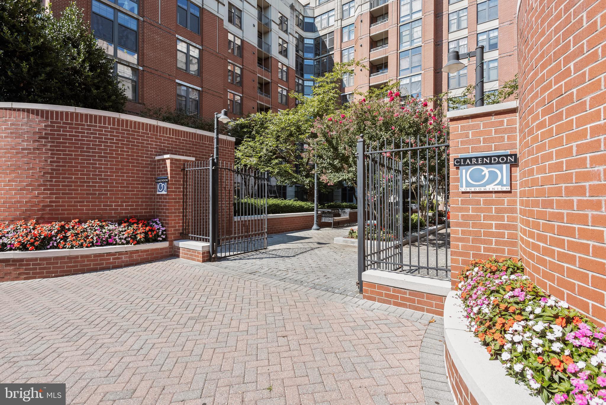 1021 N Garfield St #1032