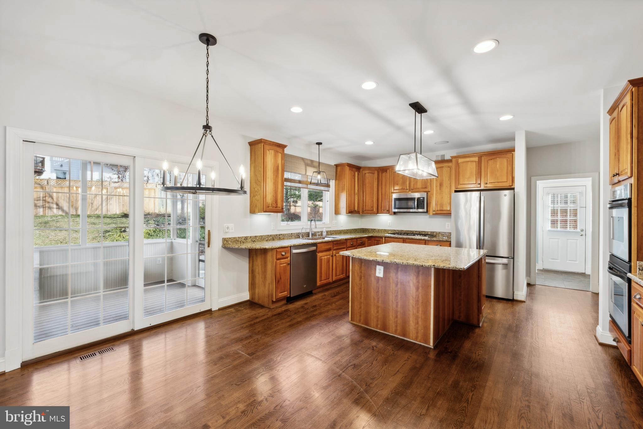 3017 N DICKERSON STREET