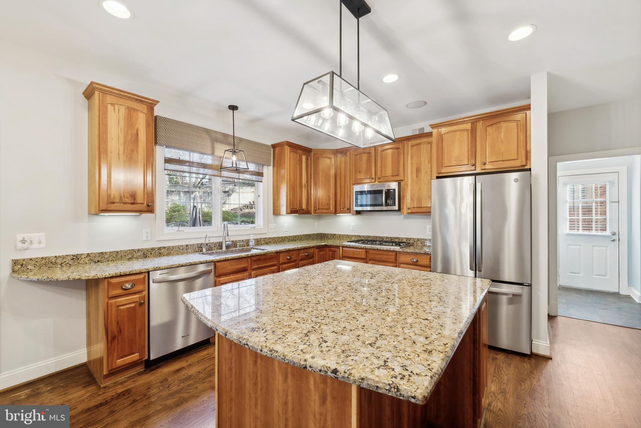 3017 N DICKERSON STREET