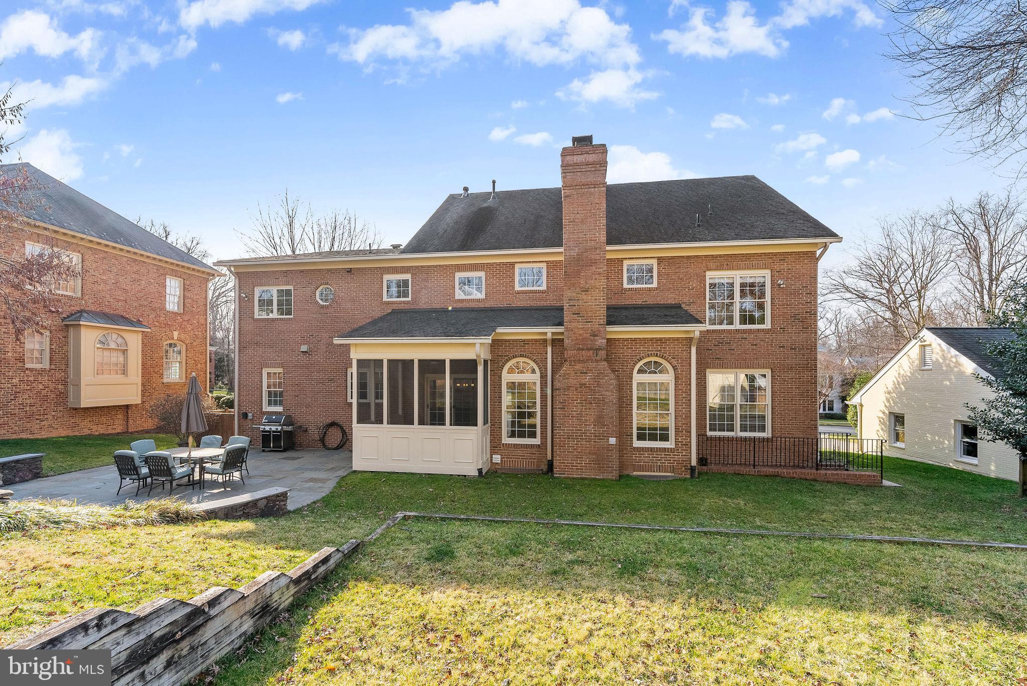 3017 N DICKERSON STREET