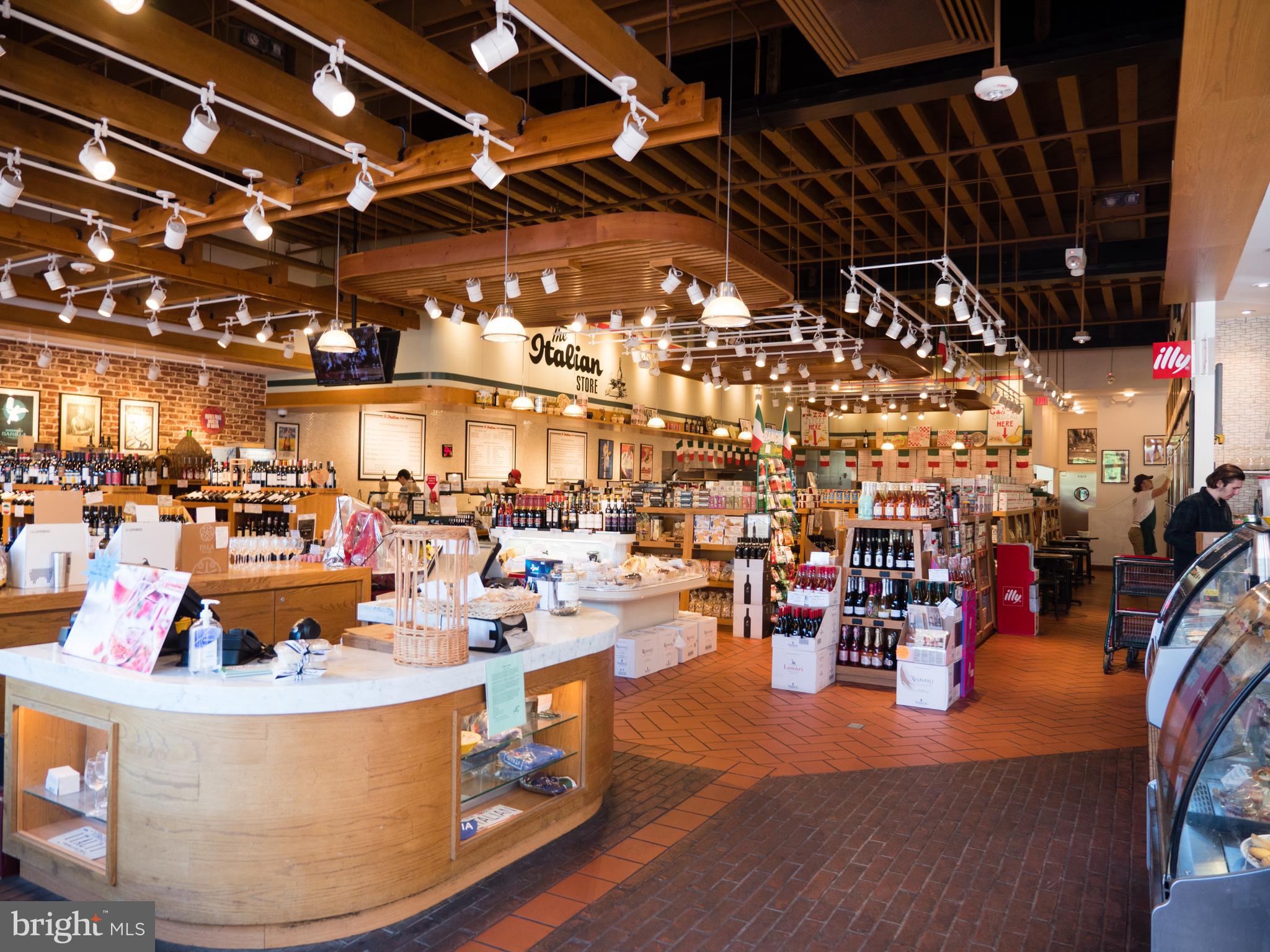 6335 Washington Blvd