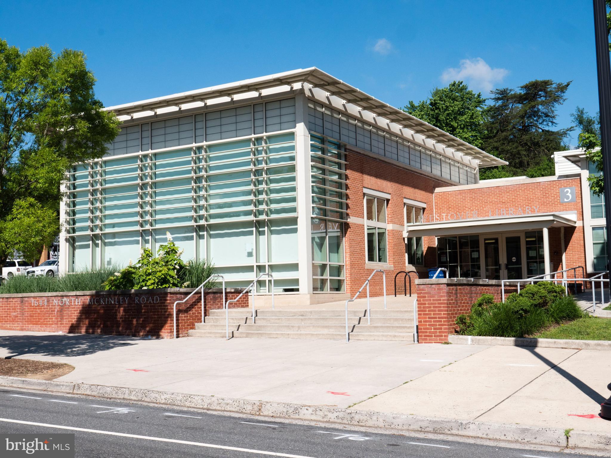 6335 Washington Blvd