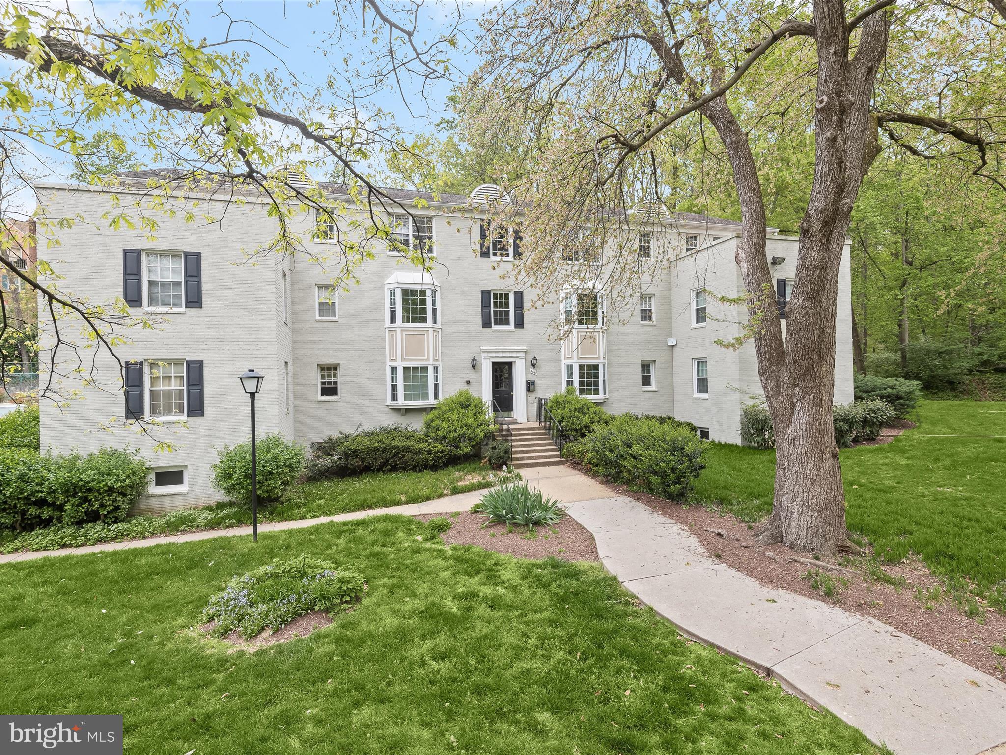 706 S Arlington Mill Dr #18203