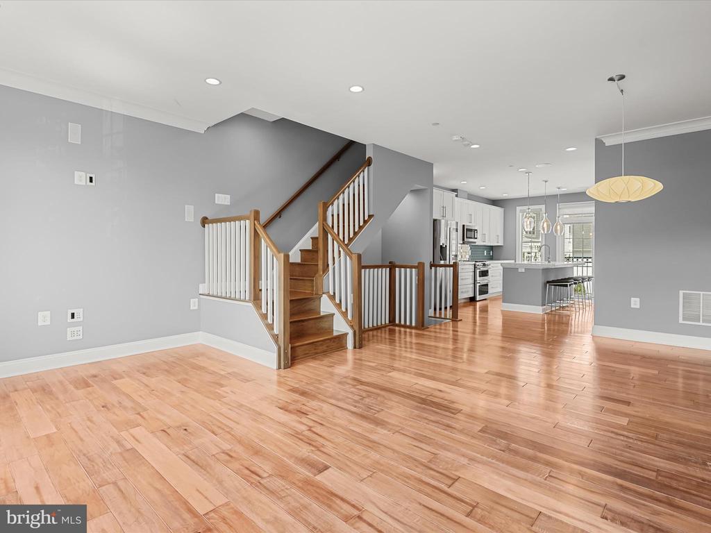 4523 Wilson Blvd