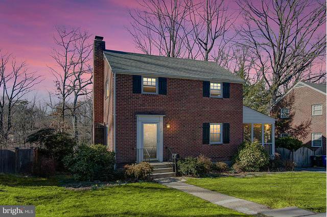 172 COLUMBUS STREET N