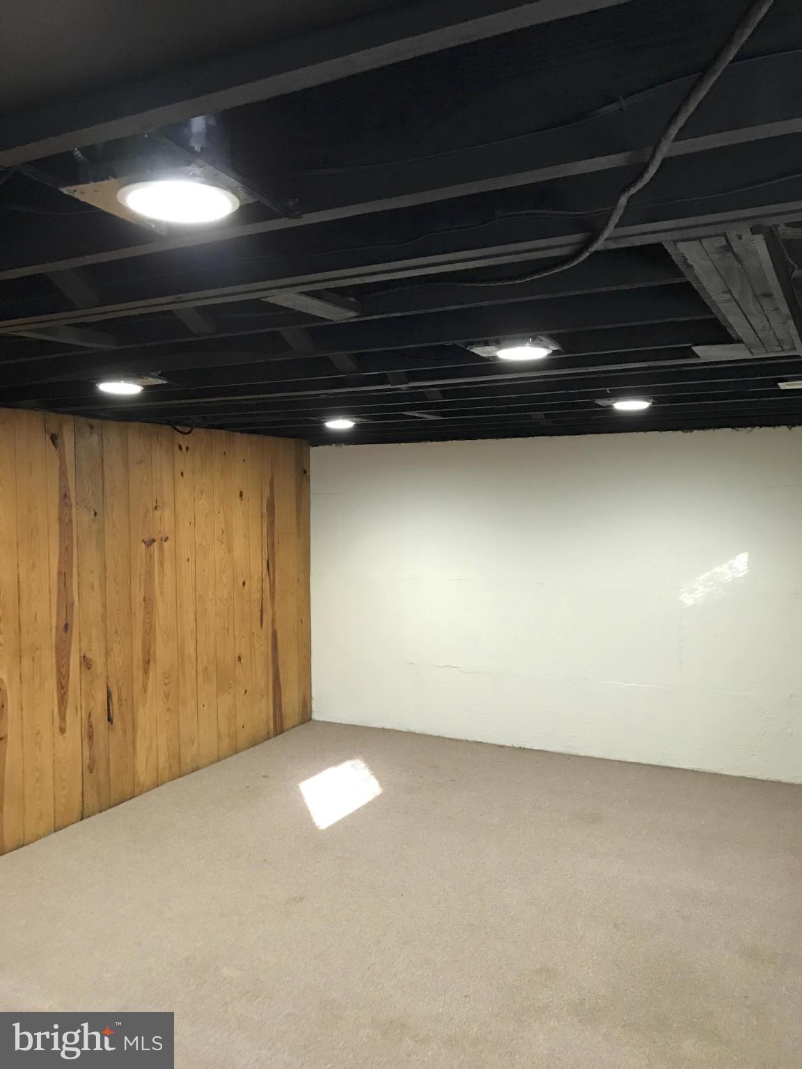 172 COLUMBUS STREET N