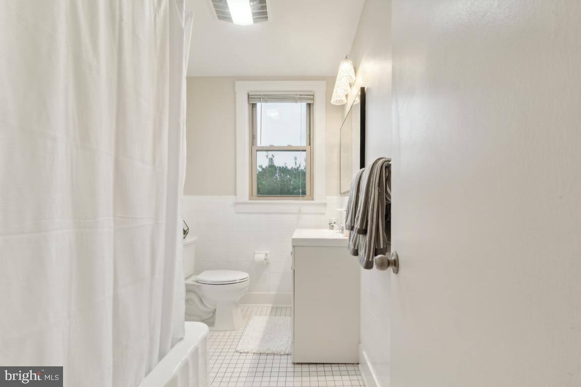 2602 WASHINGTON BOULEVARD