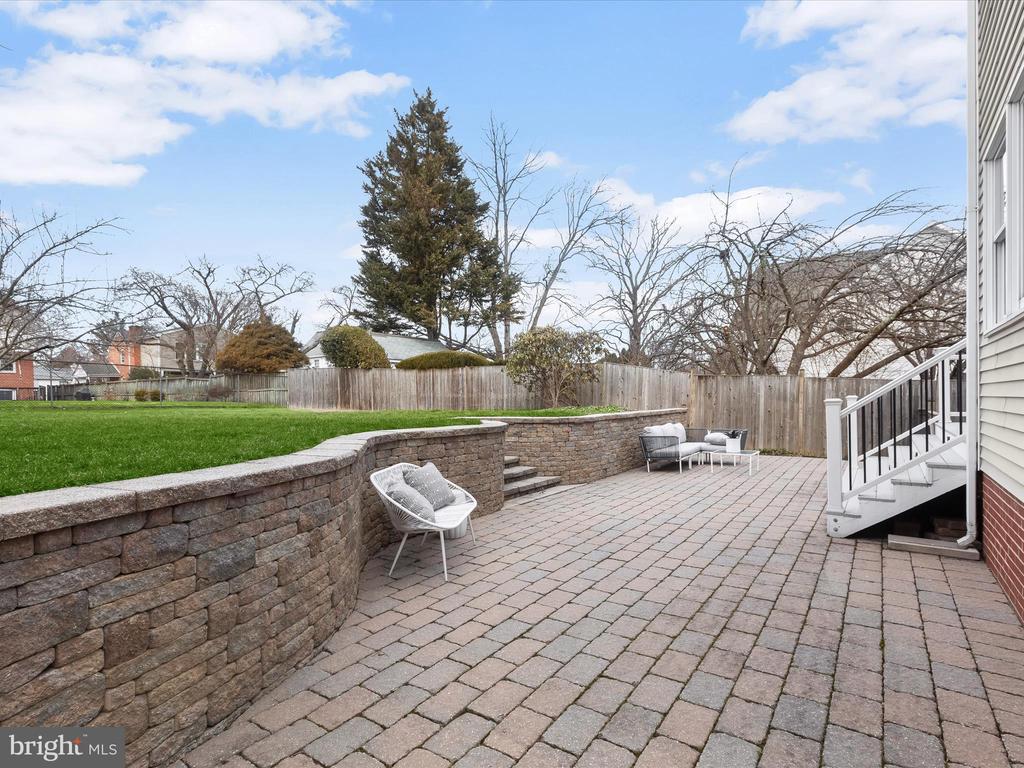 5113 26th Rd N