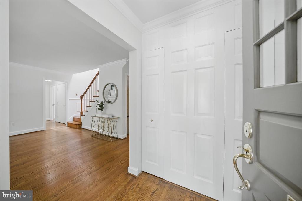 4828 27th Pl N