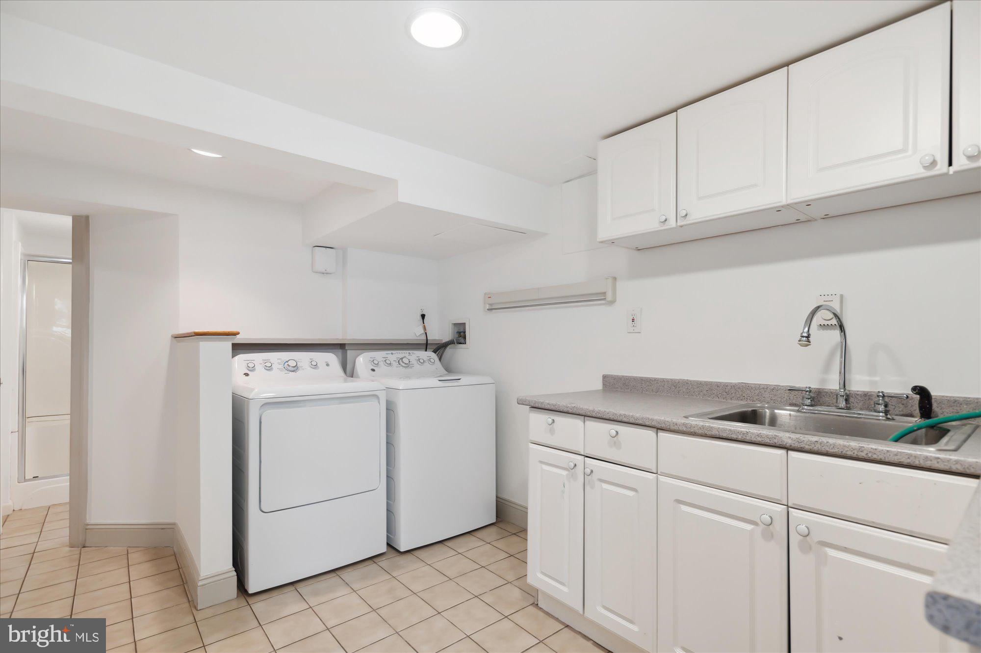 3614 N ABINGDON STREET