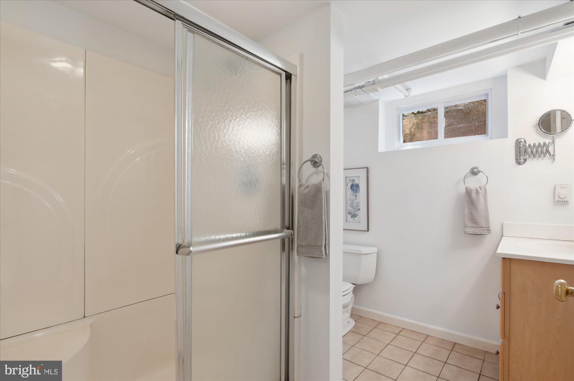 3614 N ABINGDON STREET