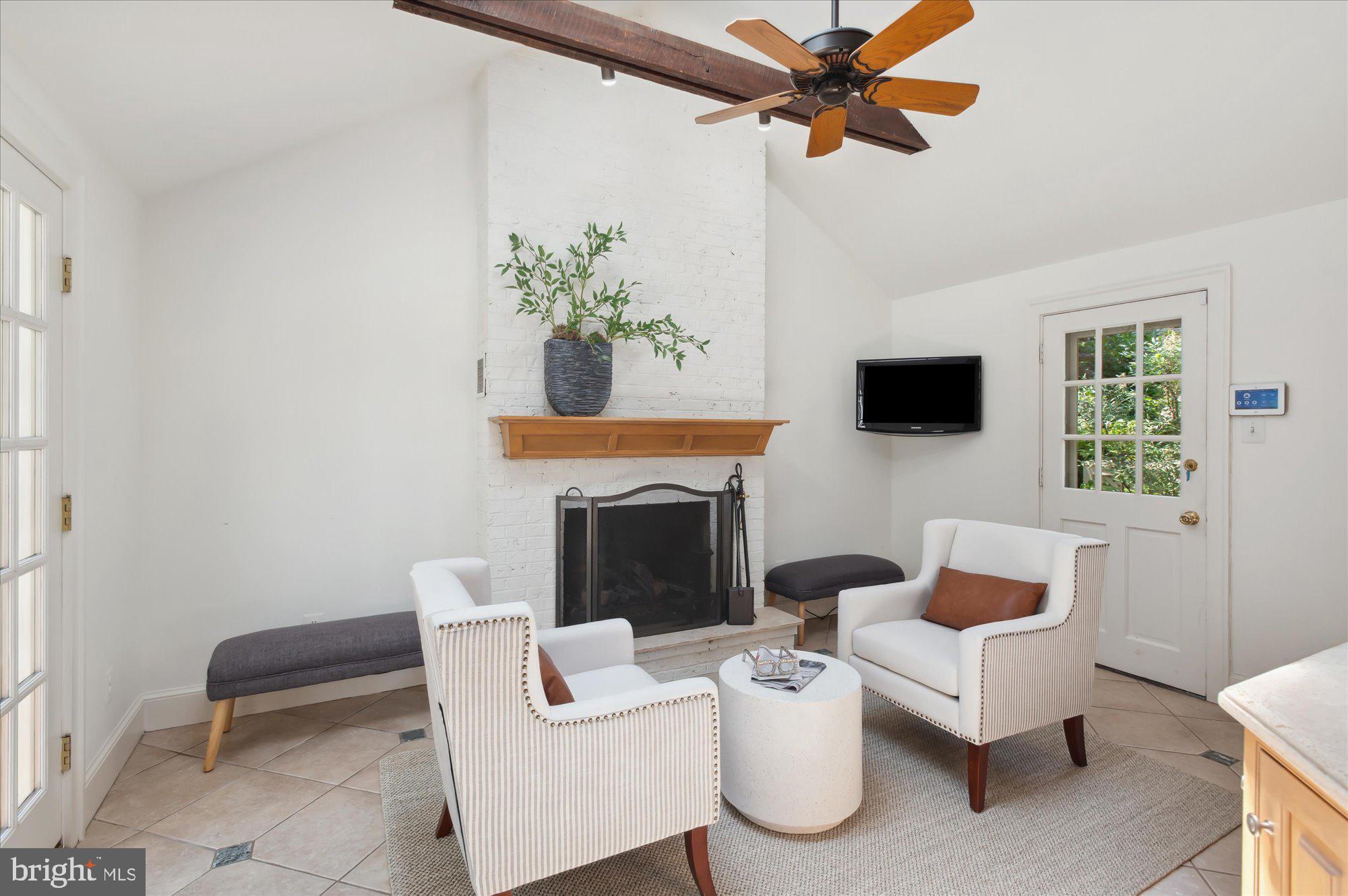 3614 N ABINGDON STREET