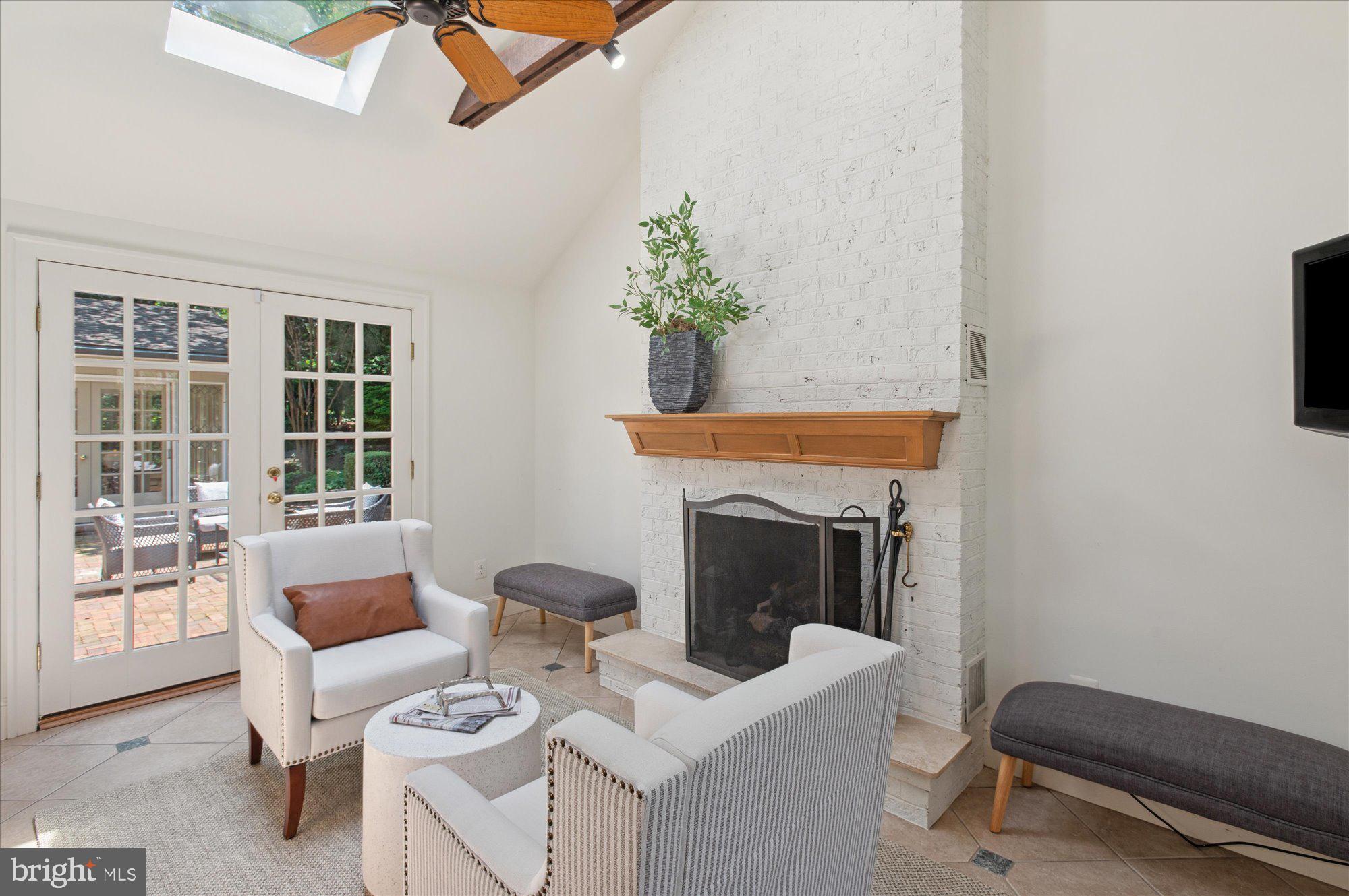 3614 N ABINGDON STREET