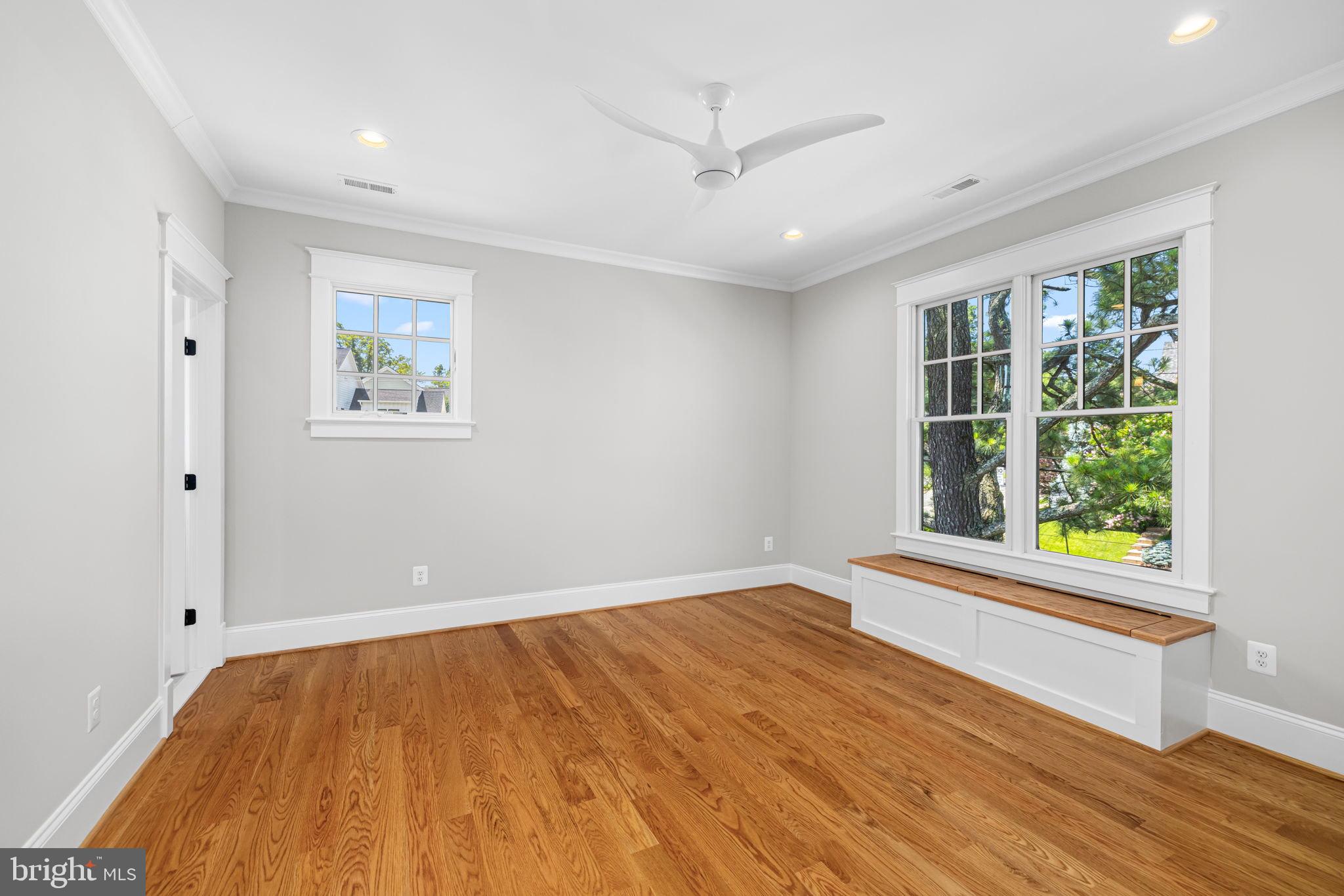 3403 JOHN MARSHALL DRIVE