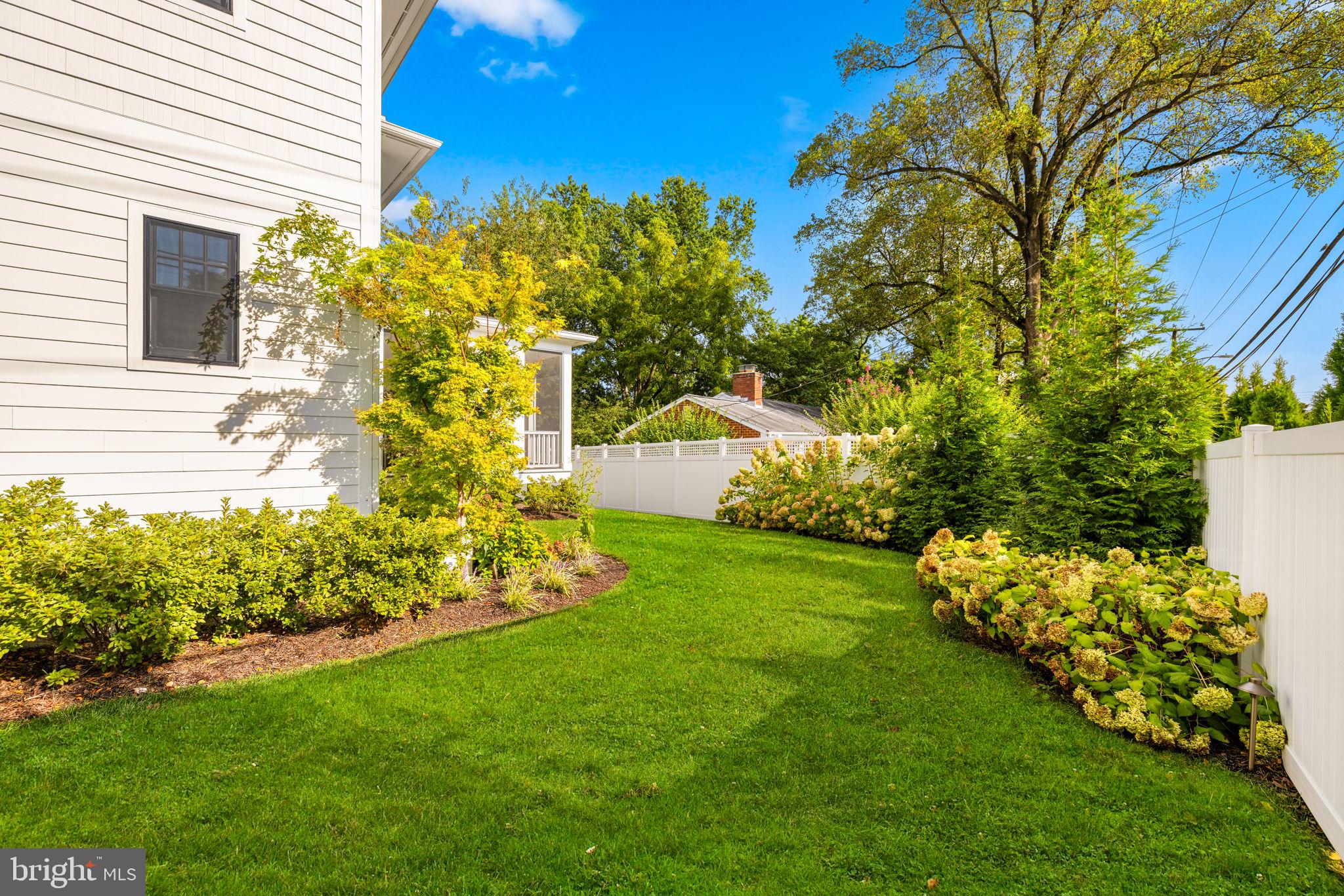 3403 JOHN MARSHALL DRIVE