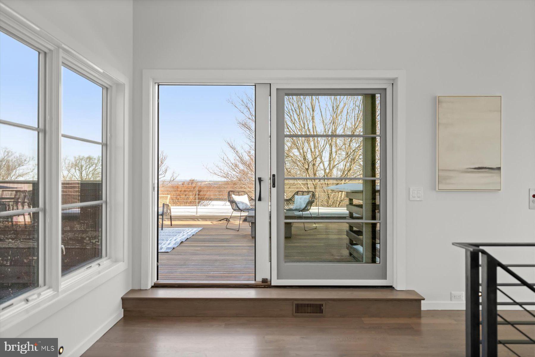 2318 N RICHMOND STREET