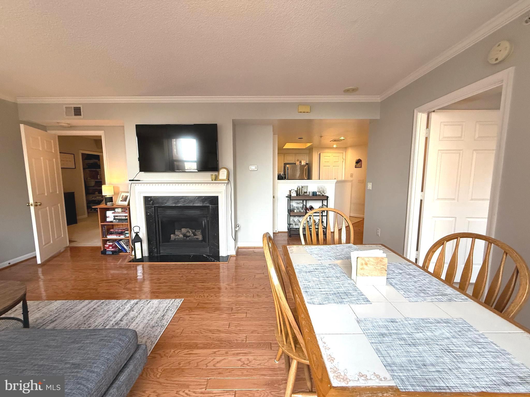 3830 9TH STREET N 709W