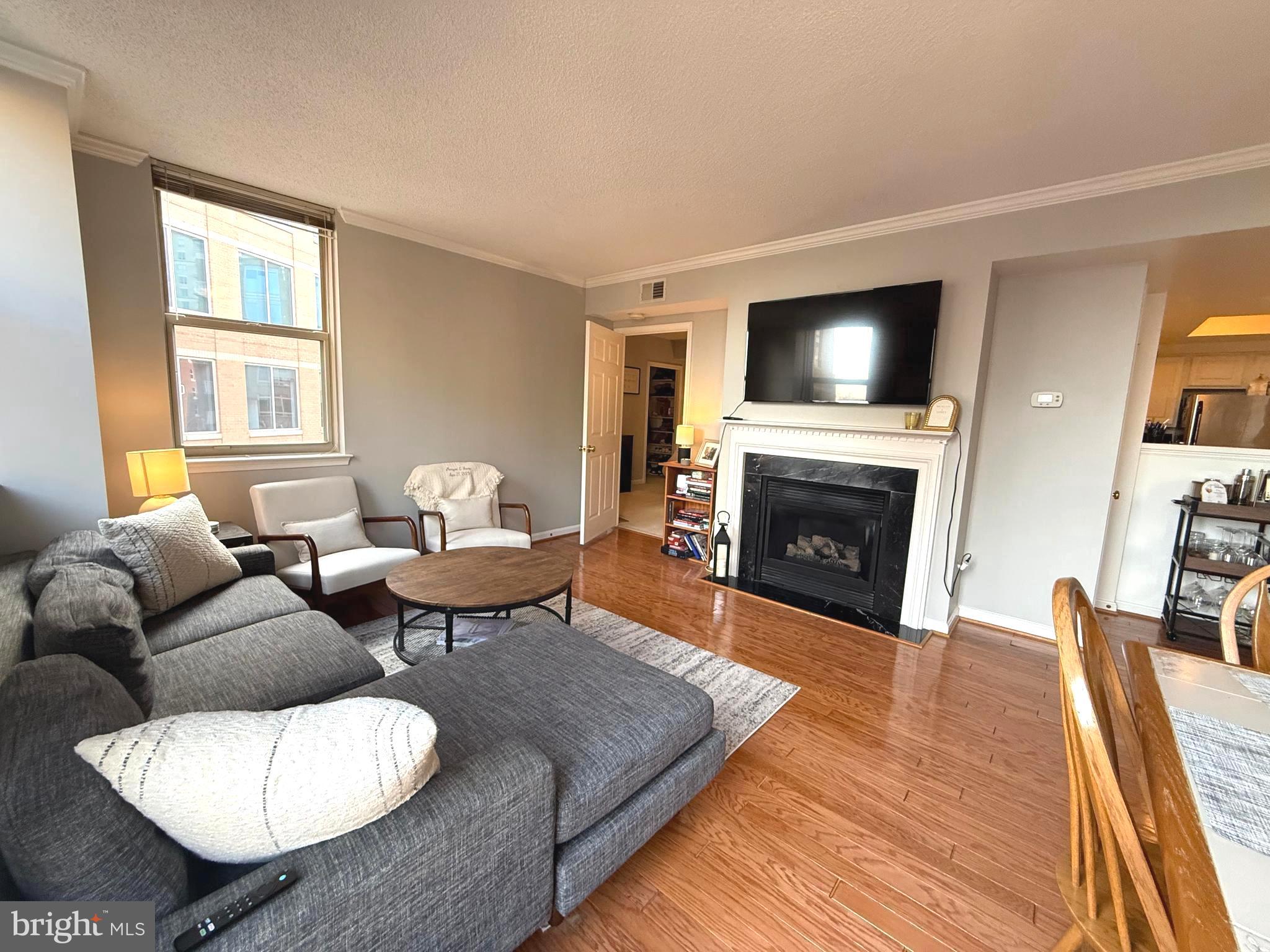 3830 9TH STREET N 709W