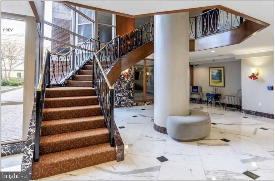 1276 N WAYNE STREET N 1211