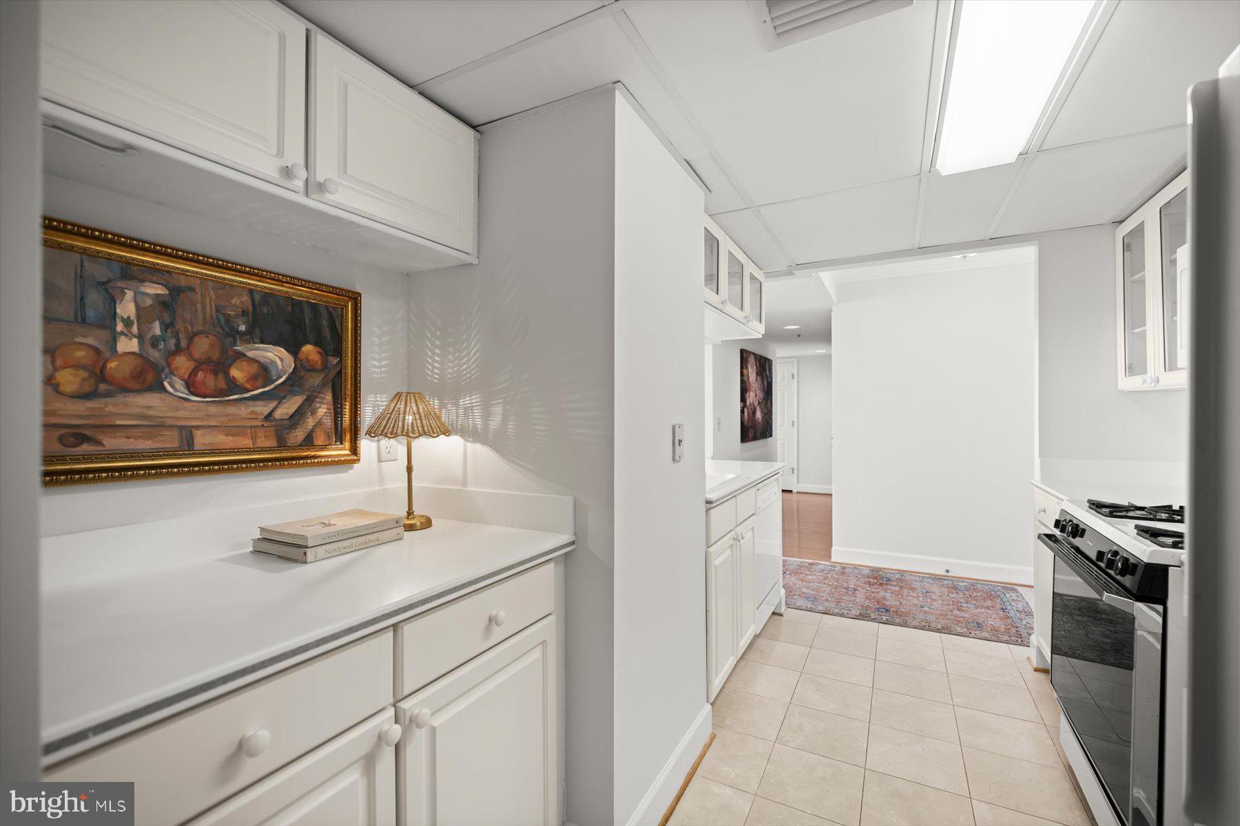 1276 N WAYNE STREET N 1211