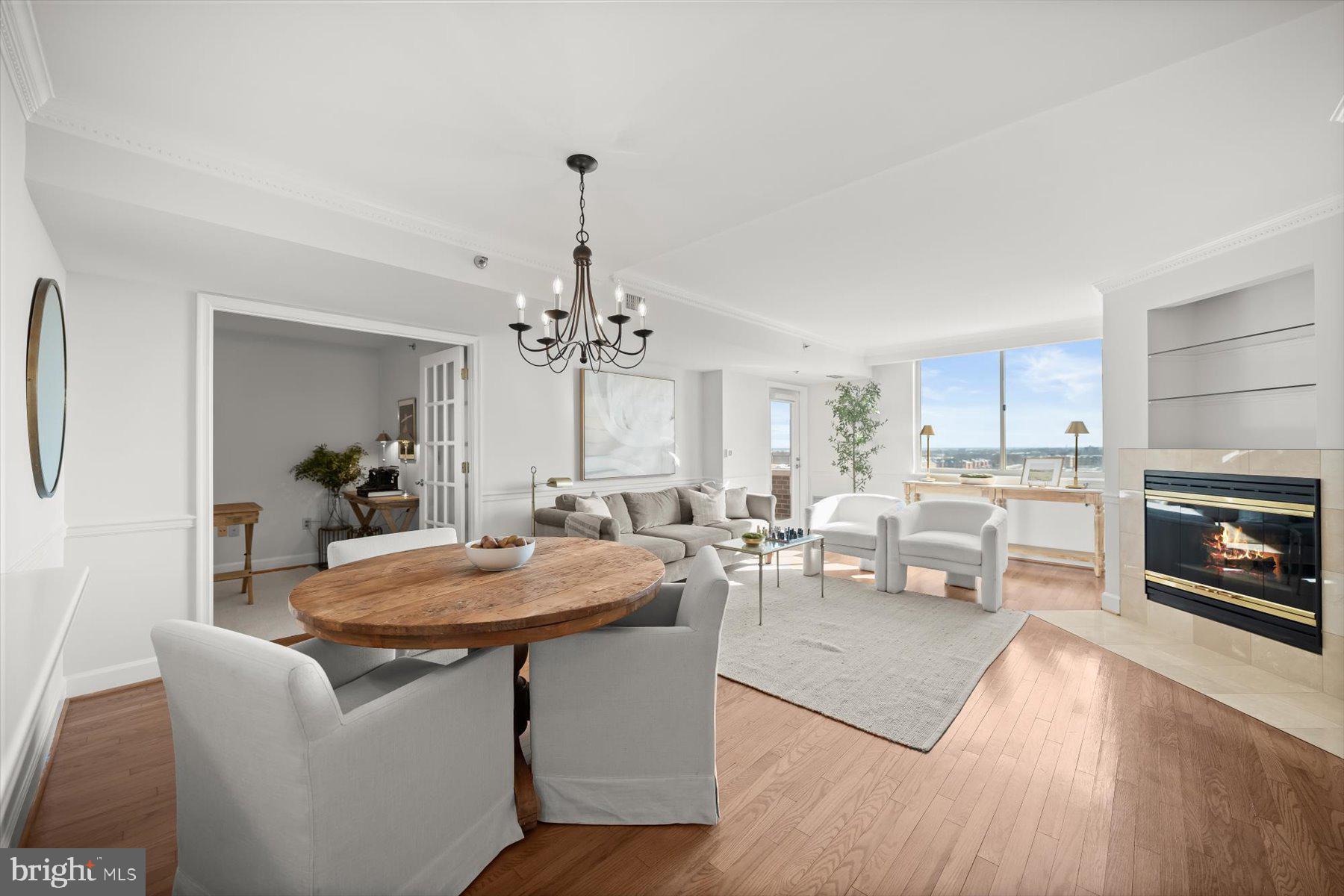 1276 N WAYNE STREET N 1211