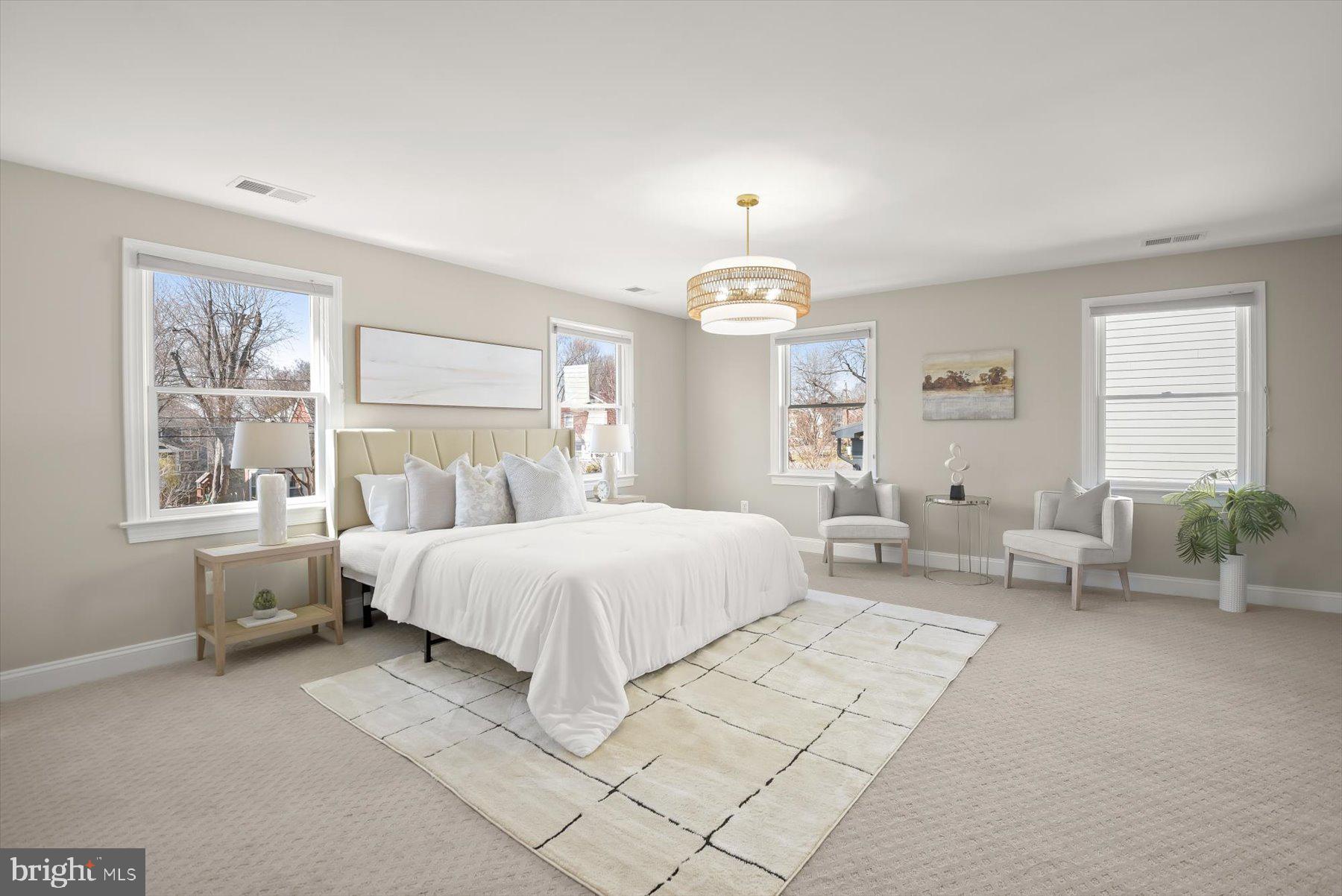 2429 N POTOMAC STREET