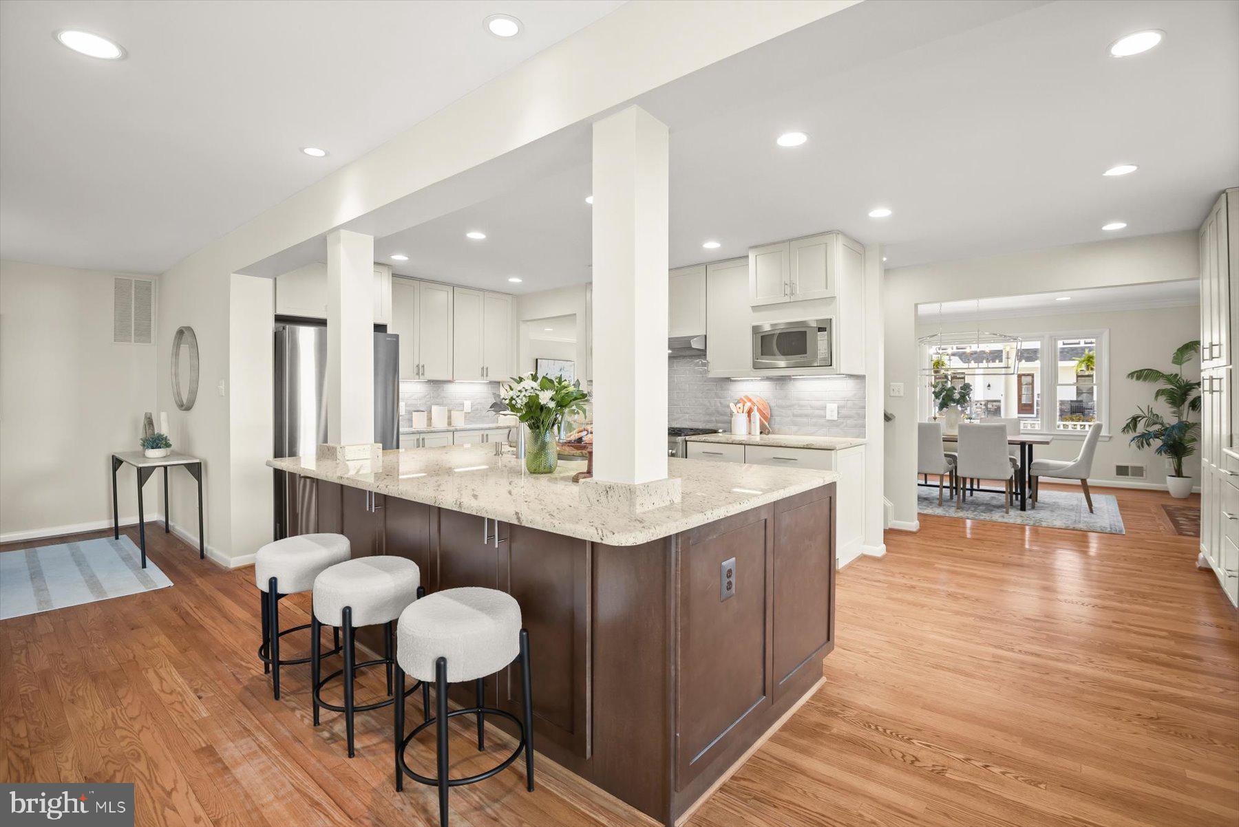 2429 N POTOMAC STREET