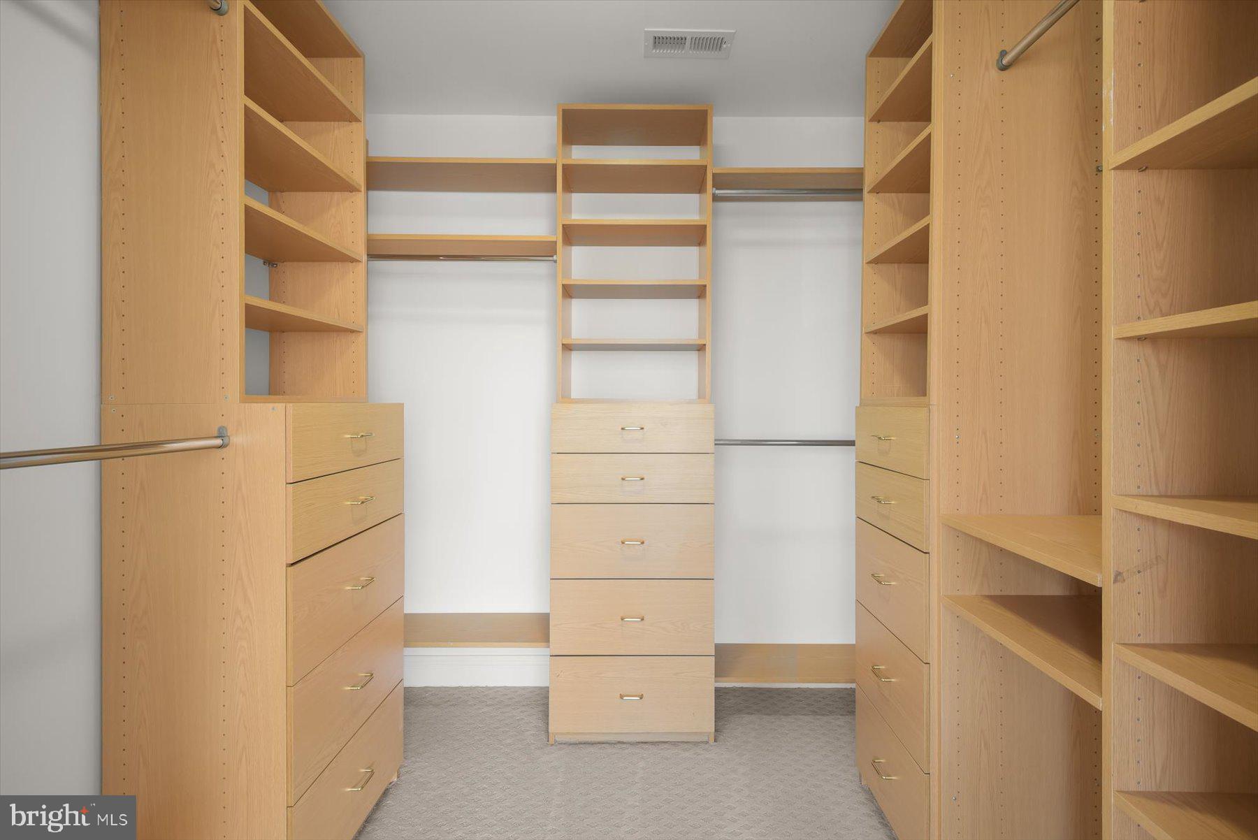 2429 N POTOMAC STREET