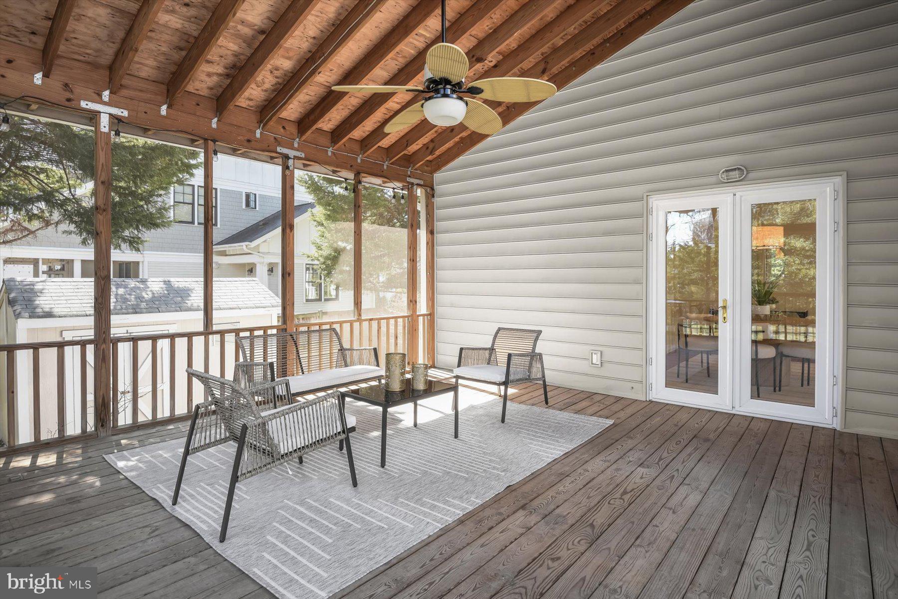 2429 N POTOMAC STREET