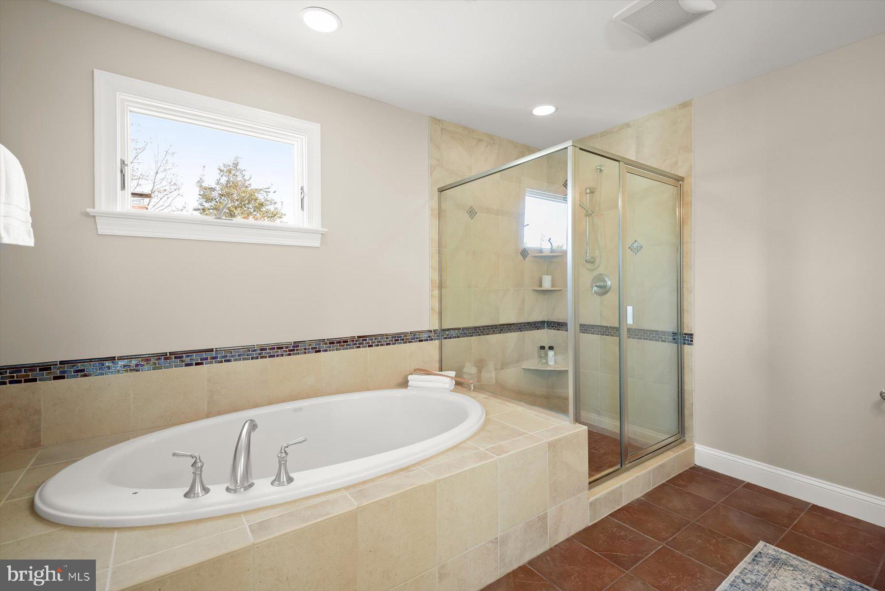 2429 N POTOMAC STREET