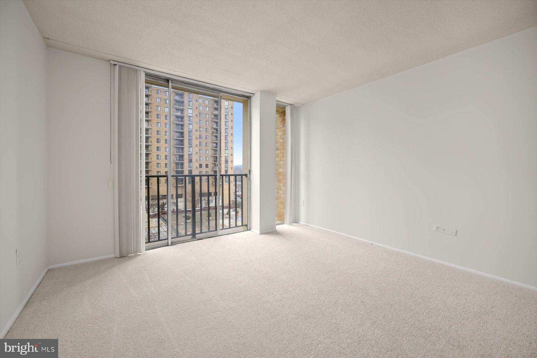 4600 S FOUR MILE RUN DRIVE 238