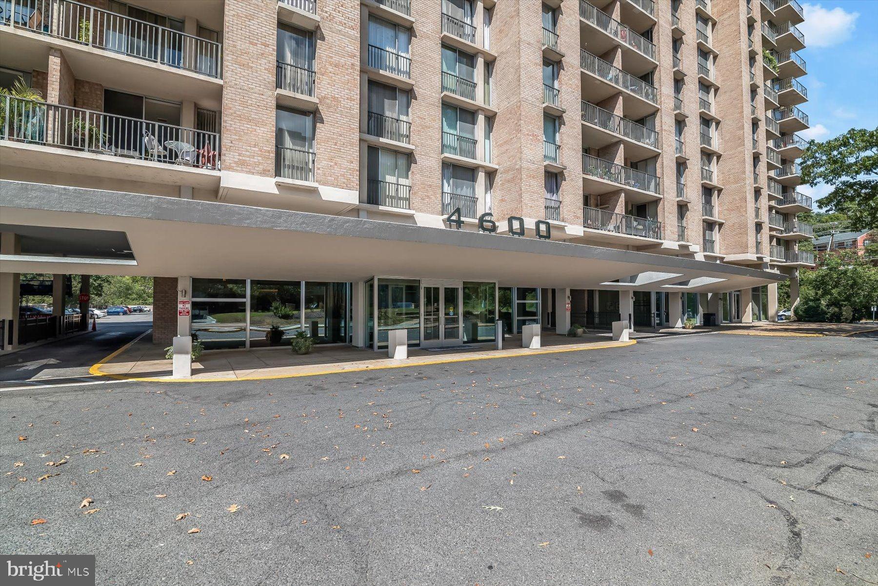 4600 S FOUR MILE RUN DRIVE 238