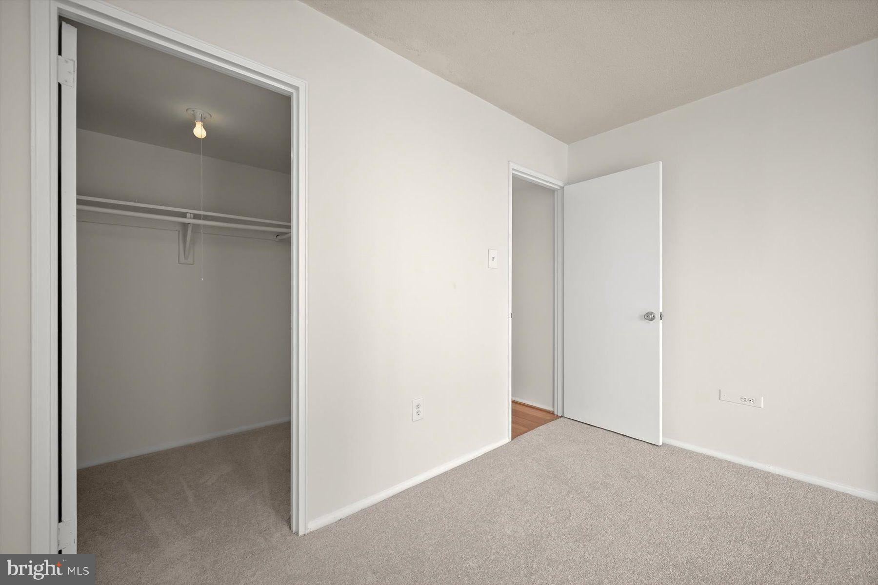 4600 S FOUR MILE RUN DRIVE 238