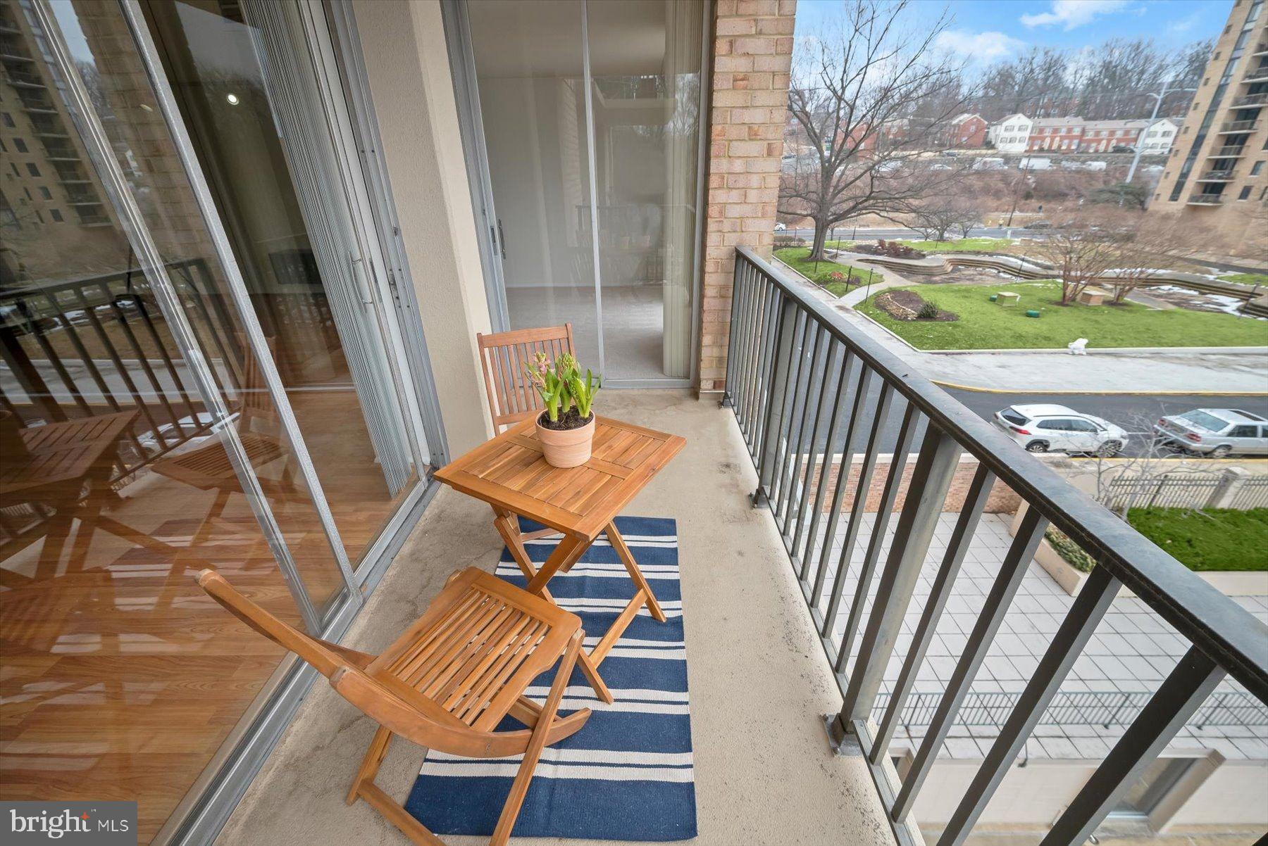 4600 S FOUR MILE RUN DRIVE 238