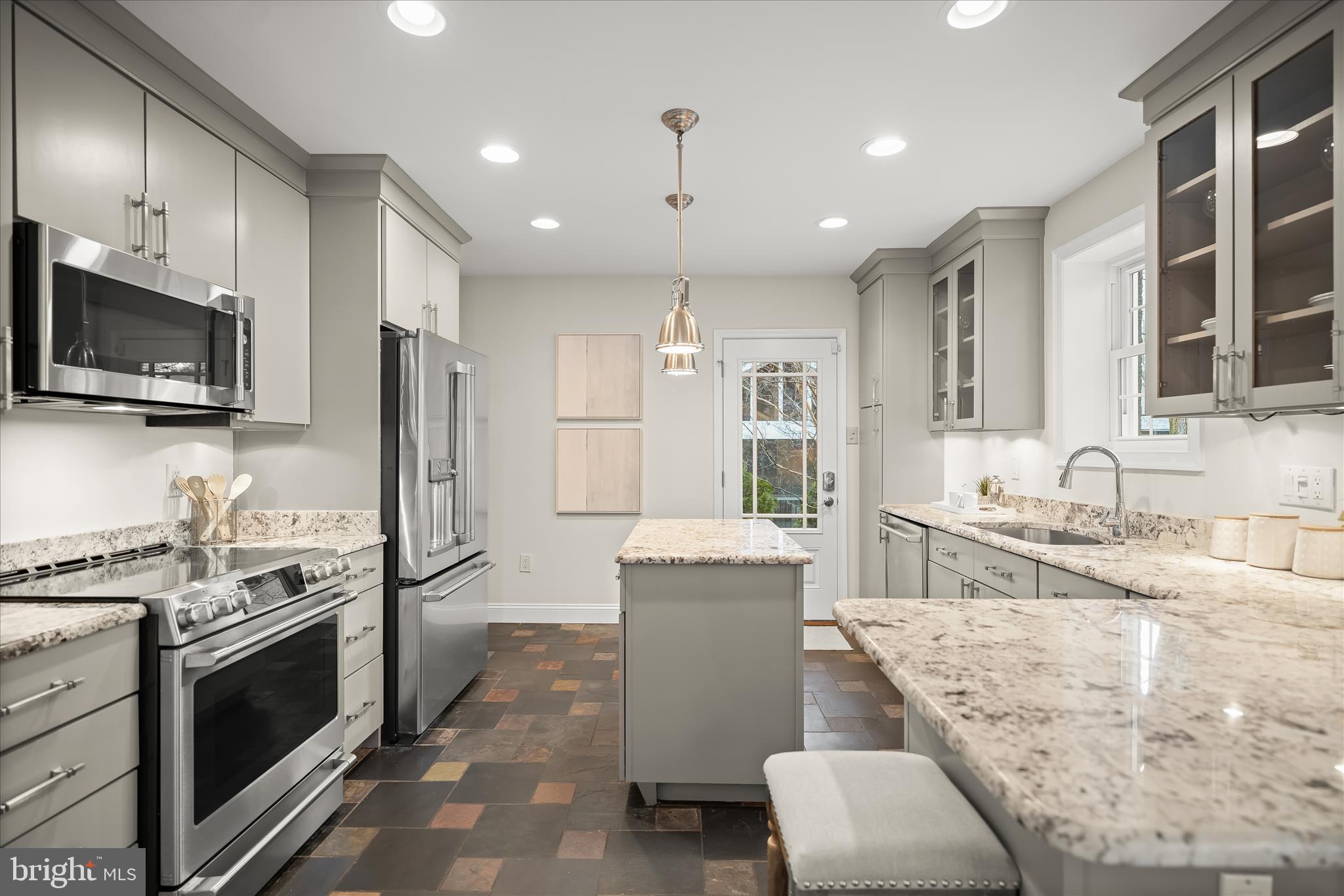 1308 N ILLINOIS STREET