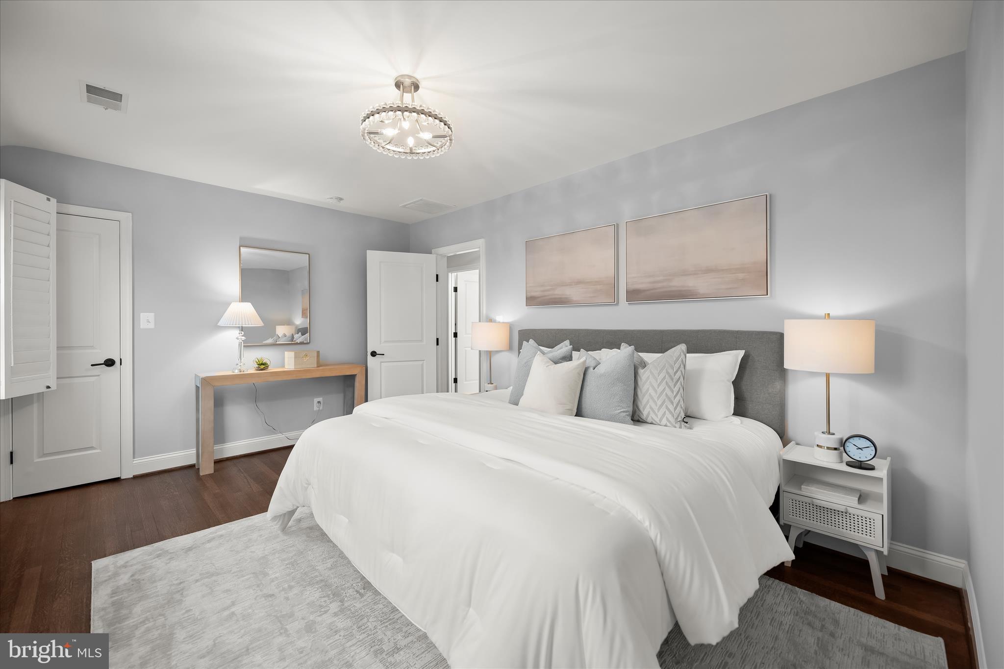 1308 N ILLINOIS STREET