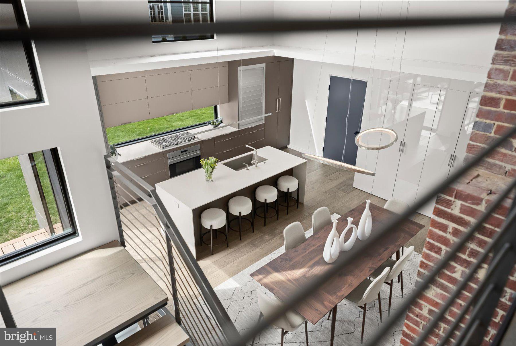 3004 N UNDERWOOD STREET