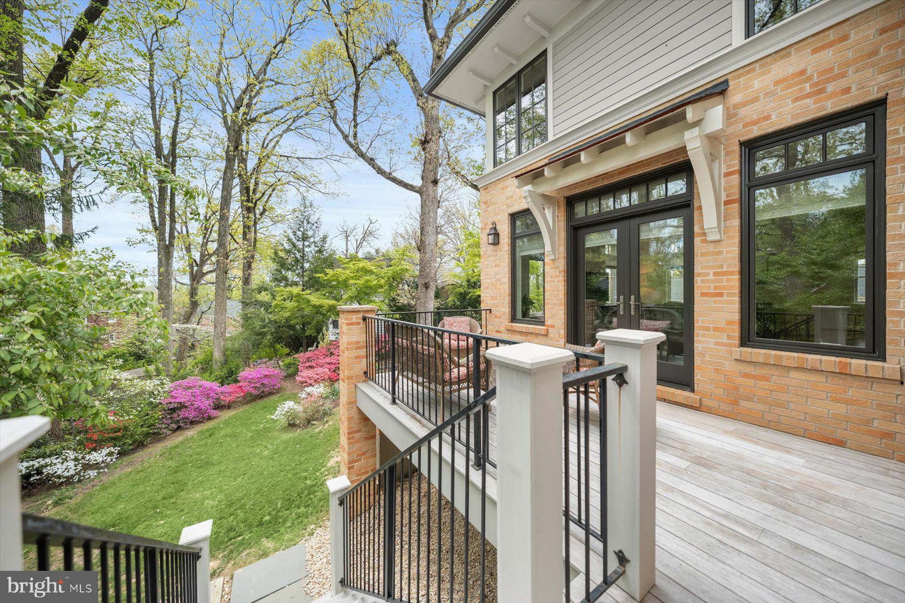 5532 14TH ROAD N