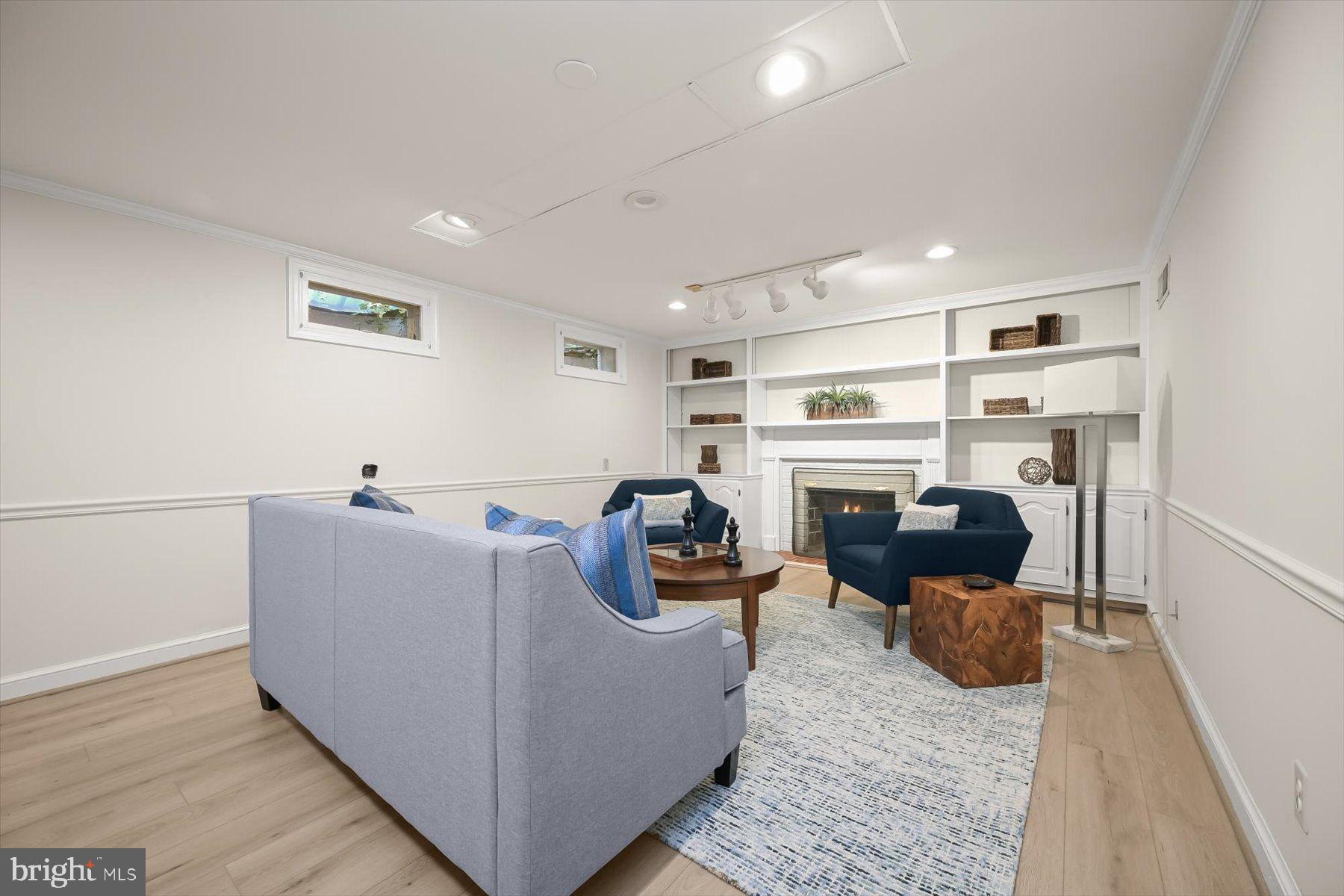 4449 38TH STREET N