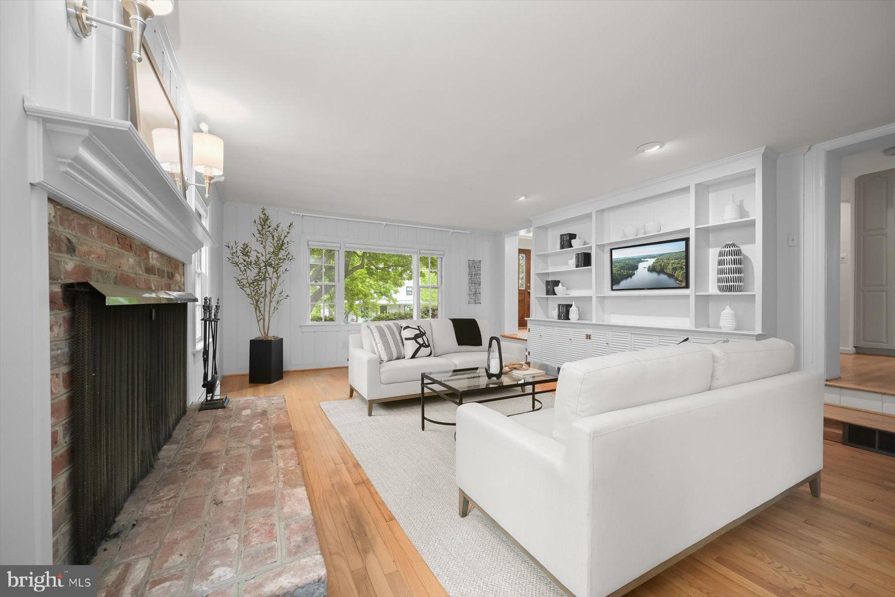 4449 38TH STREET N