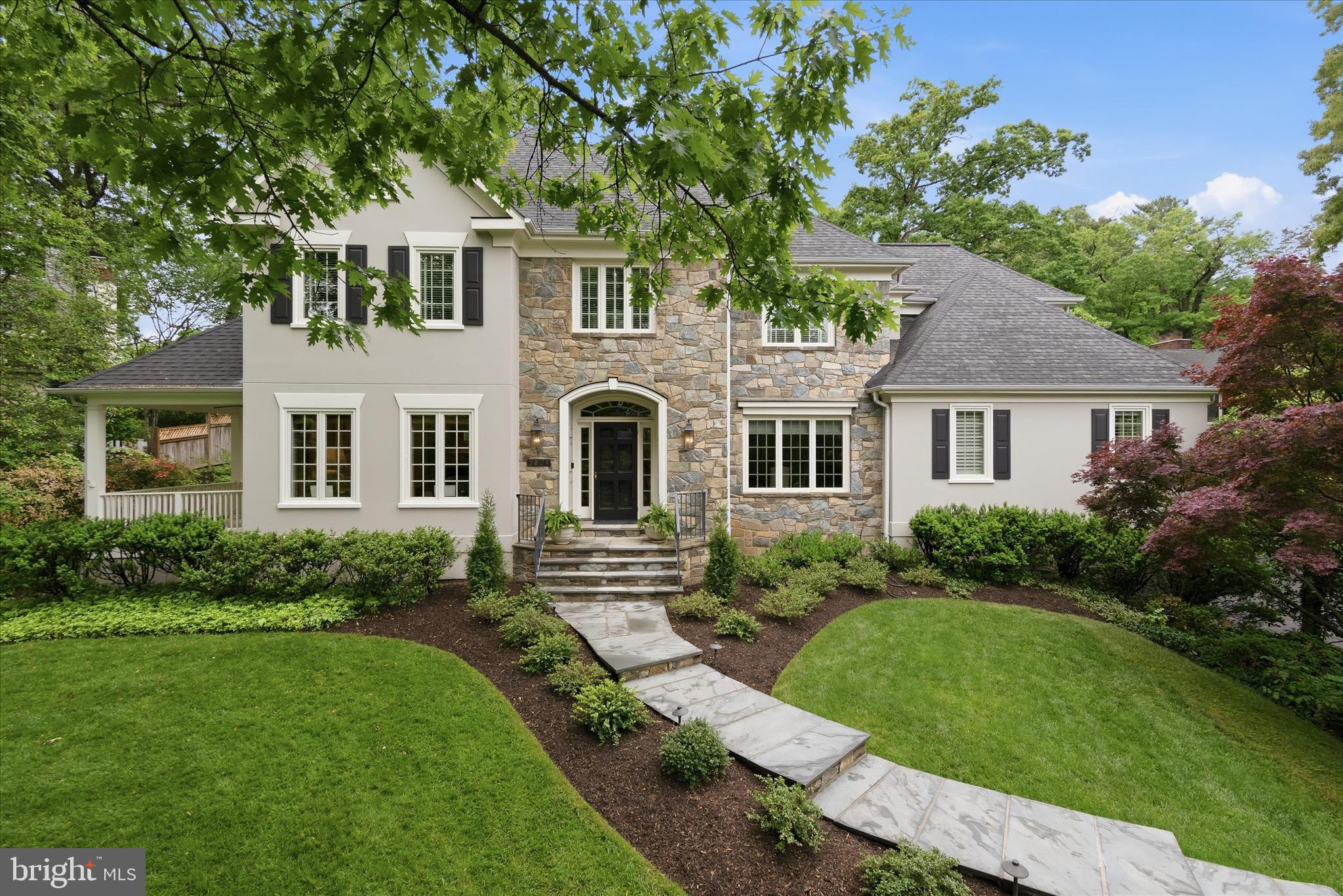 3824 MILITARY ROAD